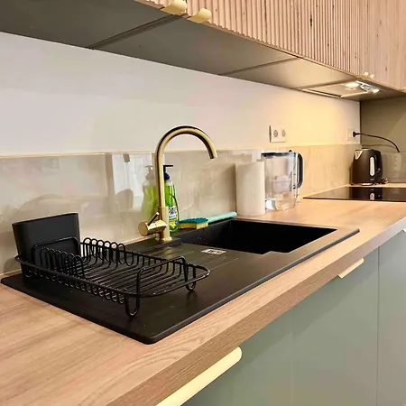 Nikaia - 2br Close To Everything Nice