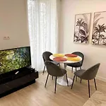 Apartamento Nikaia - 2br Close To Everything *