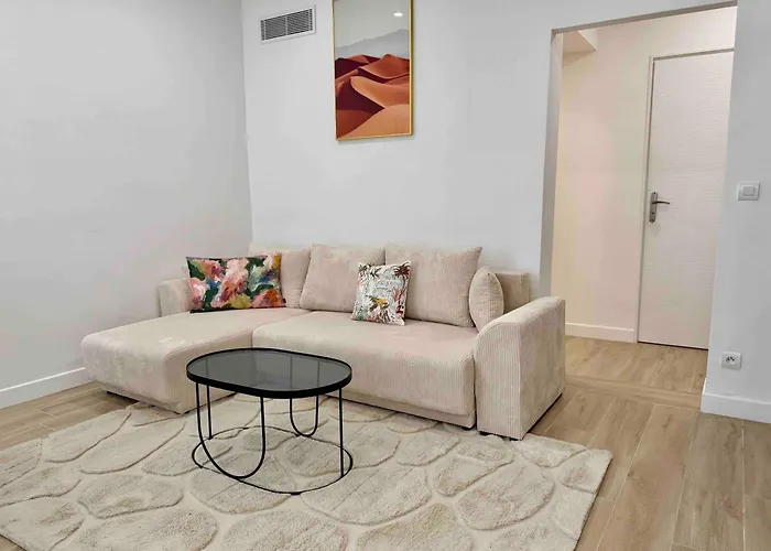 Nikaia - 2br Close To Everything * Nice